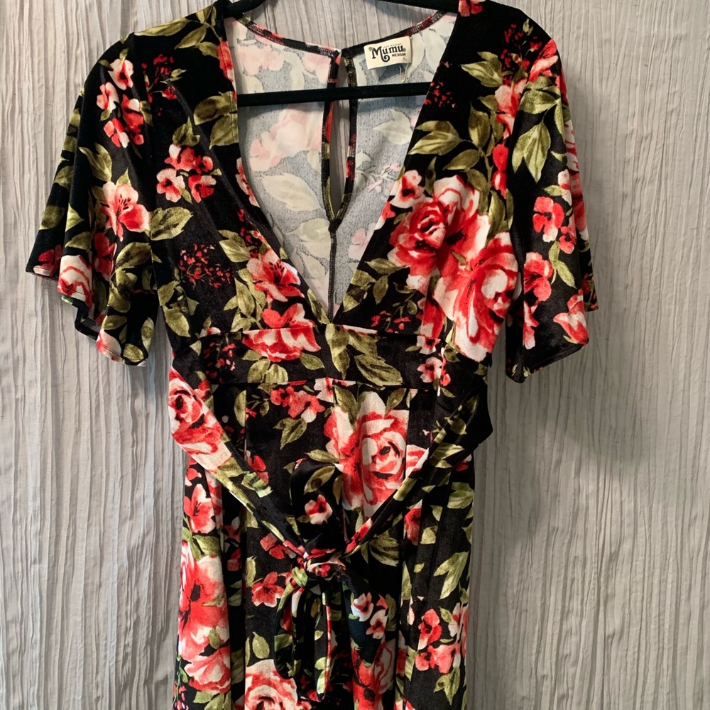 Show me your mumu velvet romper - Picture 3 of 3